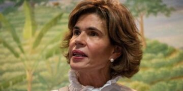 Precandidata presidencial opositora en Nicaragua, está bajo arresto domiciliario.