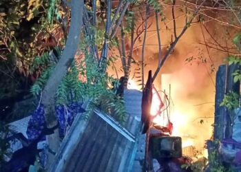 Incendio consume vivienda en Usulután.
