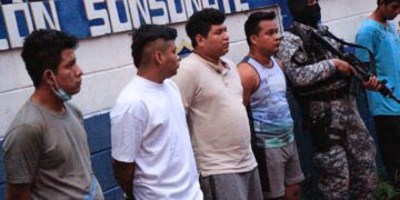 Operativo policial deja a 4 palabreros de la P18 tras las rejas.