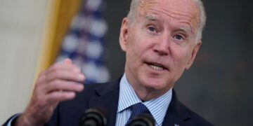 Biden retira las órdenes de Trump para prohibir TikTok y WeChat en EE.UU.