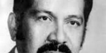 Muere el expresidente, Arturo Armando Molina.