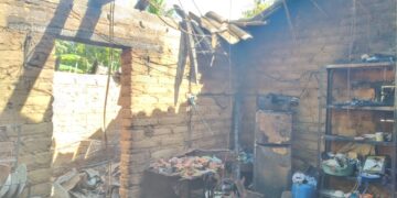 Un incendio acabo con los sueños de una humilde familia.