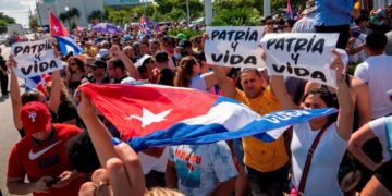 “No tenemos miedo” gritan manifestantes cubanos.