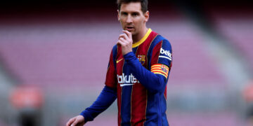 Lionel Messi oficialmente fuera del Barcelona.