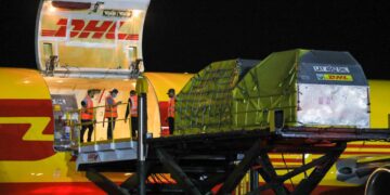 Nuevo lote de vacunas de la farmacéutica Pfizer ingresa al país.