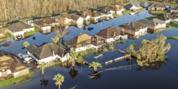 Se reportan cuatro muertos en EE.UU. tras el paso del huracán Ida.