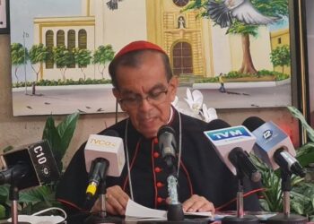 “El Salvador está en declive”. asegura Cardenal Rosa Chávez.
