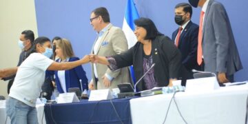 Comisión Adhoc que estudia la propuesta de Ley del Recurso Hídrico muestra avances.