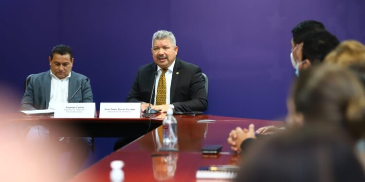 Ministerio de Trabajo en coordinación con BANDESAL crea nuevas oportunidades laborales