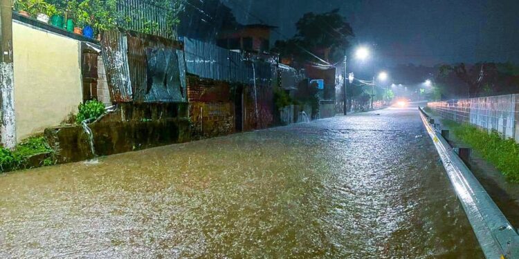 Autoridades brindan consejos para evitar inundaciones