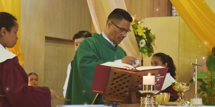 Fallece otro sacerdote por Covid-19, la iglesia muestra preocupación y pide a la población hacer conciencia.