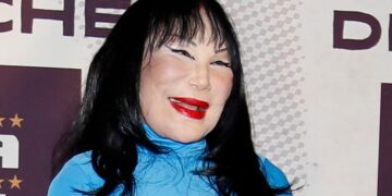 “Muchas quisieran su cuerpo, su elasticidad” Maribel Guardia defiende a Lyn May de criticas por sus cirugías.