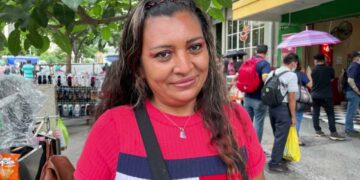 La influencers, Yanira Berríos, fue sorprendida con el regalo de un fans.