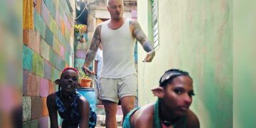 YouTube elimina video “Perra” de J Balvin por promover el sexismo, misoginia y machismo.