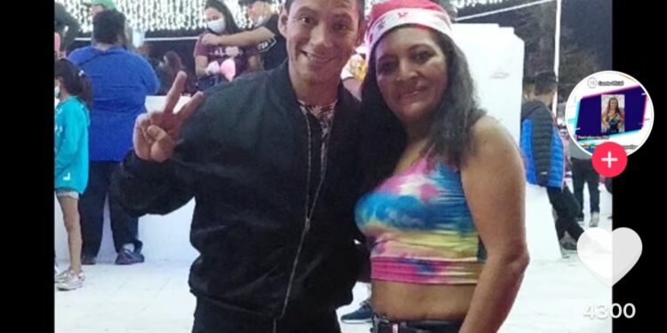 Acusan a Yanira Berríos de cobrar por tomarse fotografías con ella. ¿Que dice la tiktoker?