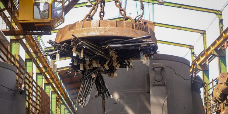 Autoridades destruyen 1,431 armas de fuego