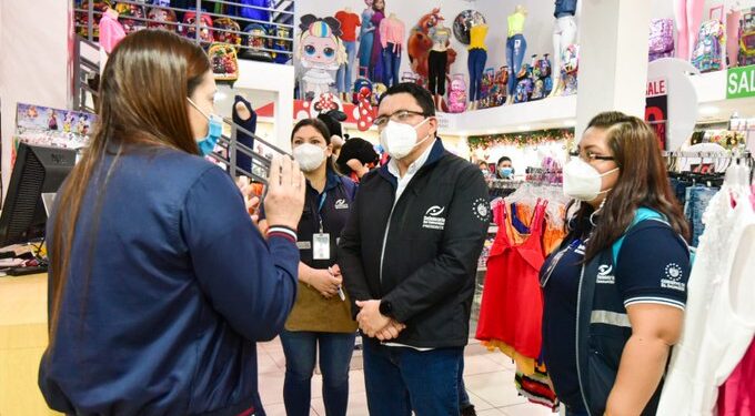 Defensoría inspecciona precios de productos