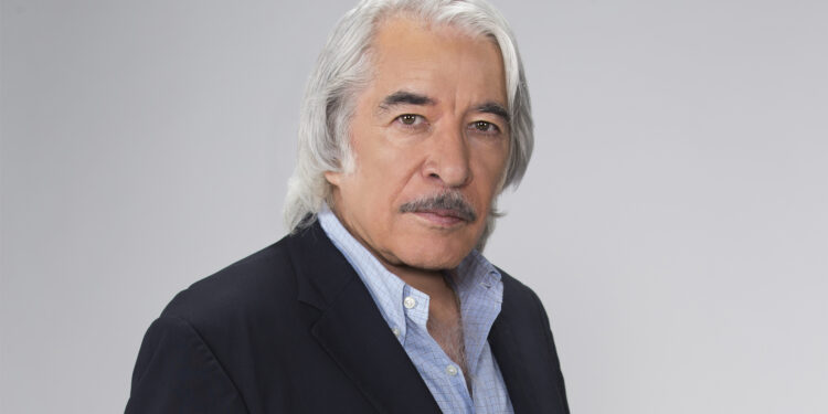 Fallece el “villano” de telenovelas, Enrique Rocha.