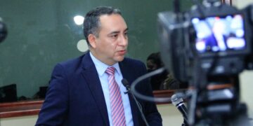 Fiscal General presenta peticiones de antejuicio y desafuero contra diputados de Nuevas Ideas.