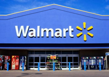 ¡Polémica! Walmart ofrece talla “Vaca” y genera indignación en mujeres.