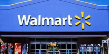 ¡Polémica! Walmart ofrece talla “Vaca” y genera indignación en mujeres.