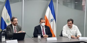El Observatorio de Políticas Públicas y el Instituto de Ciencia, Tecnología e Innovación de la UFG, presentaron los Resultados del Cuarto Informe de Situación País 2021.