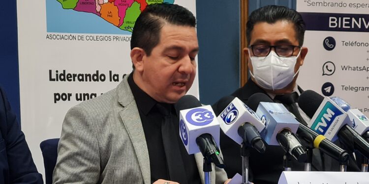 15 colegios privados no pudieron abrir sus operaciones este 2022