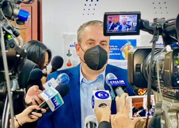 “La ANEP son sinverguenzas e hipócritas”. Romeo Auerbach.