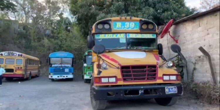 Transportistas de R39 en paro de labores, por amenazas de pandillas.