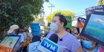 Comunidades afectadas por el cultivo de la caña de azúcar buscan apoyo en el MARN