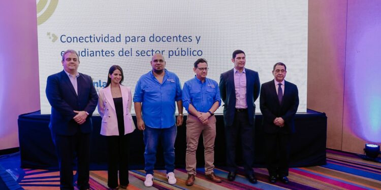 Ministerio de Educación brinda internet  gratuito a estudiantes.