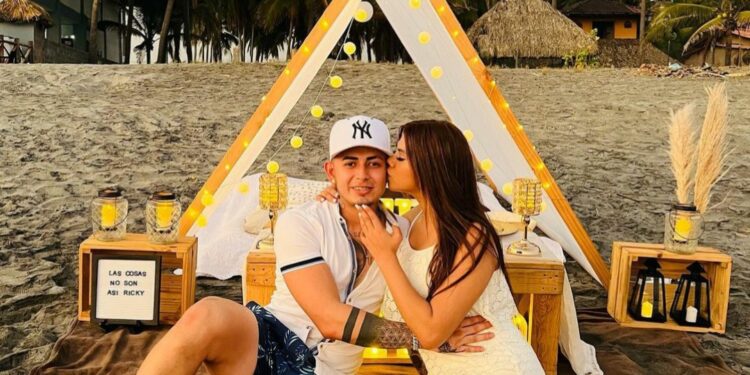 “Nodal y la Beli salvadoreña” compartirán escenario en circo de Cocolito.
