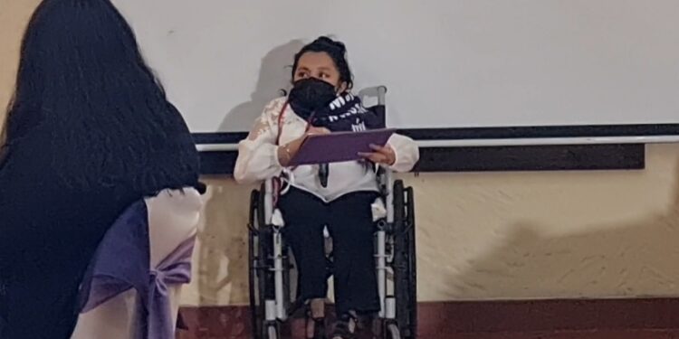 Mujeres con discapacidad alzan la voz solicitando inclusión y respeto a sus derechos.