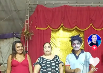 ¡De las redes sociales al circo! Yanira Berríos comparte escenario con “Muñuña”.