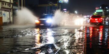 Las lluvias de las últimas horas en la capital del país dejaron una serie de incidentes.