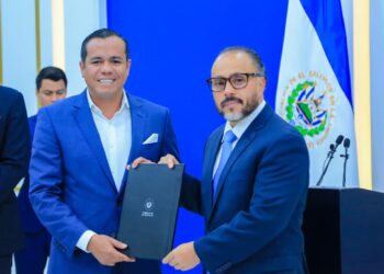 Aprueban prórroga a fijación de precios de combustibles.