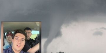 Tres estudiantes murieron “cazando una tormenta”.