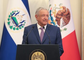 Pdte. AMLO tachó de “Inmoral y Vulgar” orden antiinmigrante.