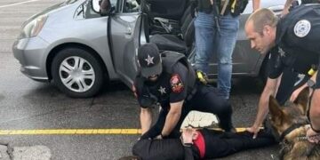 Capturan al autor de la masacre en Chicago.