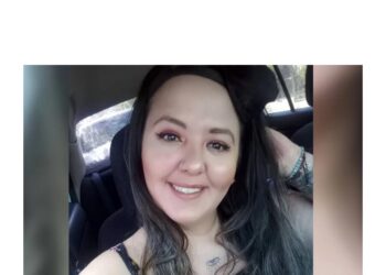 Queman viva a la madre de un niño con autismo.