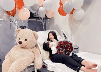 “Esta mujer es divina”. Yessica Cárcamo, tras dar a luz a su segundo hijo.