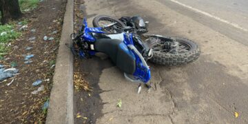 Mujer fallece en accidente de tránsito.