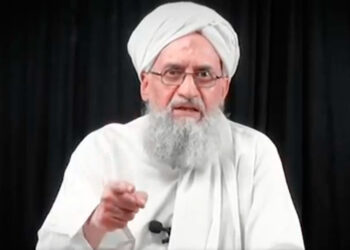 EE.UU mató con dron a líder de Al Qaeda, Ayman al-Zawahiri.