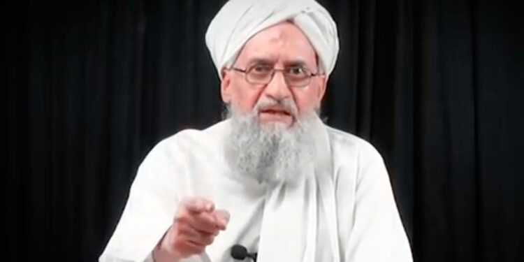 EE.UU mató con dron a líder de Al Qaeda, Ayman al-Zawahiri.