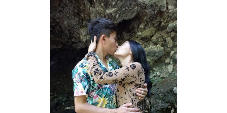 Pareja viral anuncian visita a Cojutepeque.