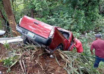 Un muerto y varios heridos en accidente de tránsito.