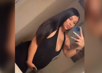 Asesinan a joven con 8 meses de embarazo en Texas.