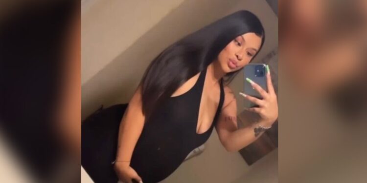 Asesinan a joven con 8 meses de embarazo en Texas.