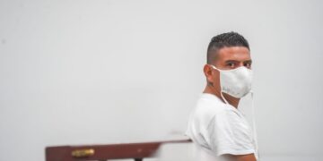 Condenan a violador de niñas.