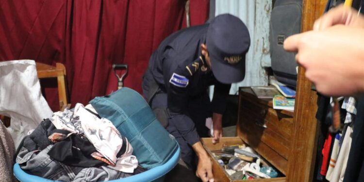 Capturan a banda de ladrones y homicidas en Cojutepeque.